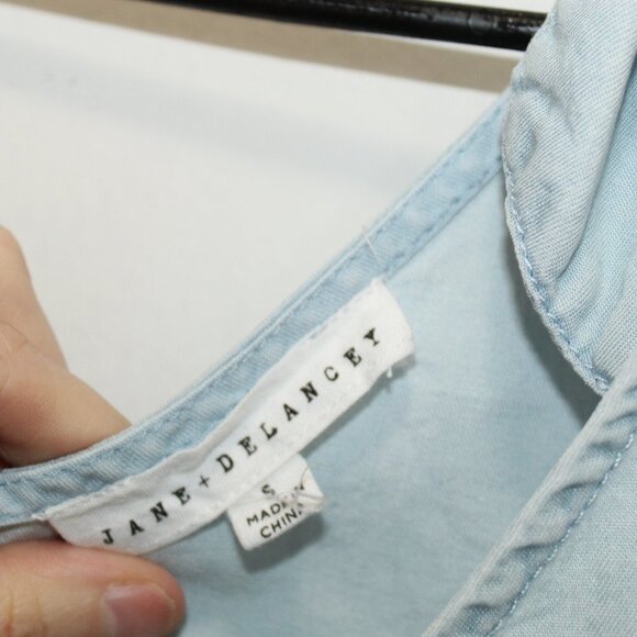 Jane and Delancey Light Blue Tie Strap Tank Top Size Small - Picture 4 of 9